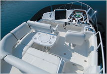 雅马哈Salon Cruiser 320游艇的航空国际货运代理全解析